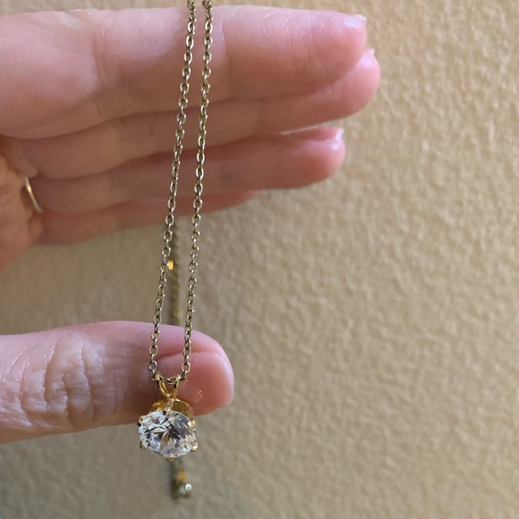 18’’ vintage, gold necklace with crystal diamond round pendant in gold setting - Picture 7 of 14